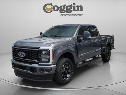 CARBONIZED GRAY 2024 Ford F-250 LARIAT