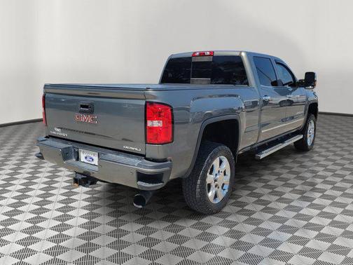2017 GMC Sierra 2500 Denali