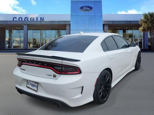 2022 Dodge Charger Scat Pack