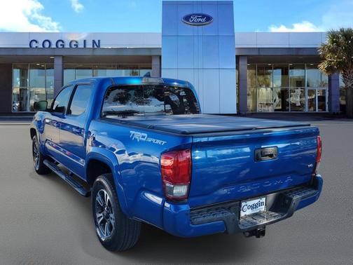 2017 Toyota Tacoma SR5