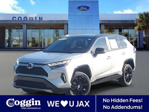 2023 Toyota RAV4 Hybrid SE