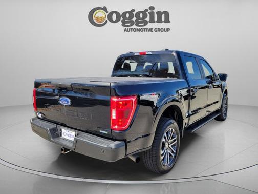 AGATE BLACK METALLIC 2023 Ford F-150 XL