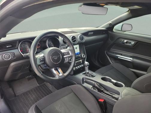 2021 Ford Mustang ECOBOOST