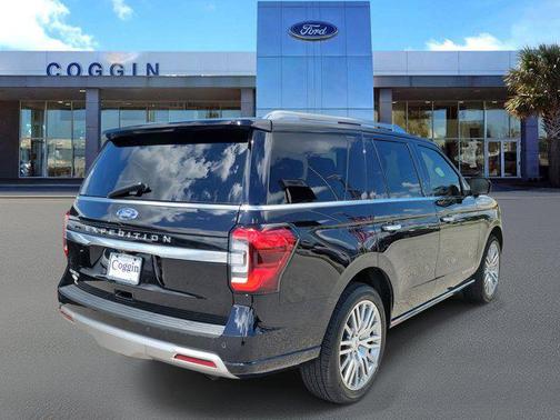 2023 Ford Expedition Platinum