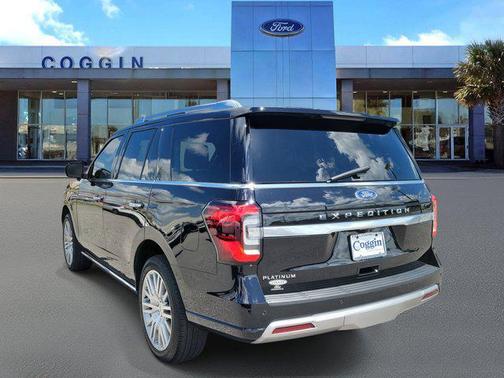 2023 Ford Expedition Platinum