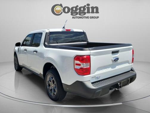 OXFORD WHITE 2024 Ford Maverick XLT