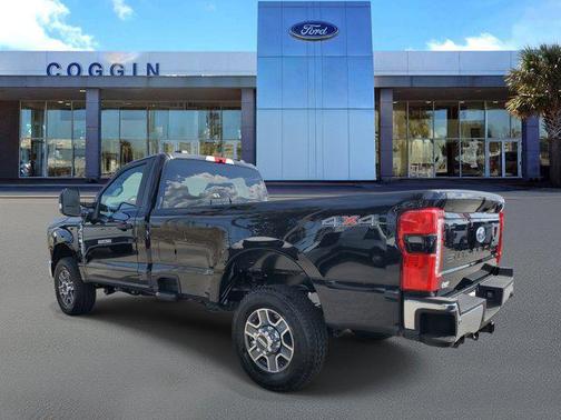 2025 Ford F-350 XLT