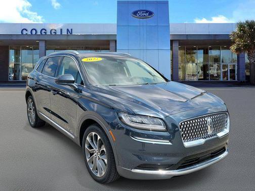 2022 Lincoln Nautilus Reserve