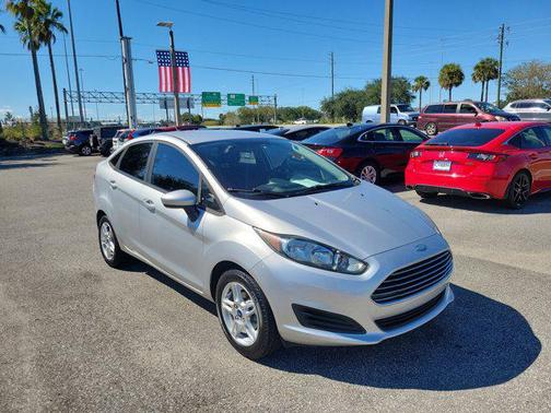 2017 Ford Fiesta SE