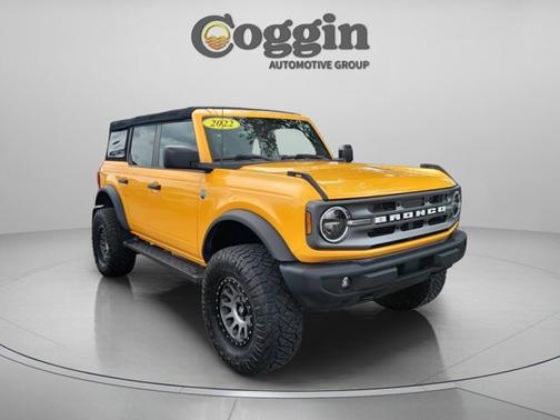 CYBER ORANGE MET TRI-COAT 2022 Ford Bronco BIG BEND