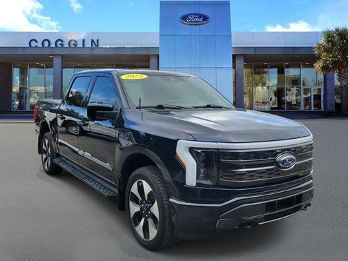 2023 Ford F-150 Lightning Platinum