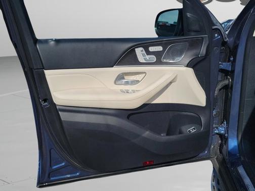 2024 Mercedes-Benz GLS 450 BASE 4MATIC