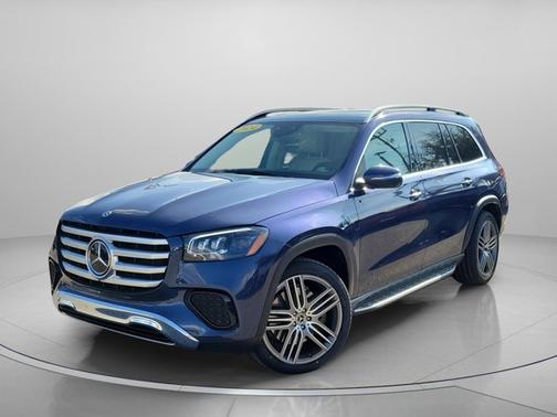 2024 Mercedes-Benz GLS 450 BASE 4MATIC