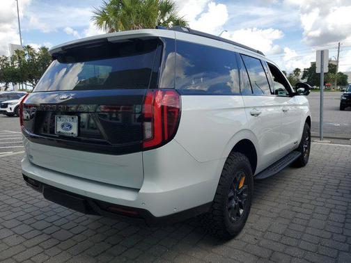 2025 Ford Expedition Tremor