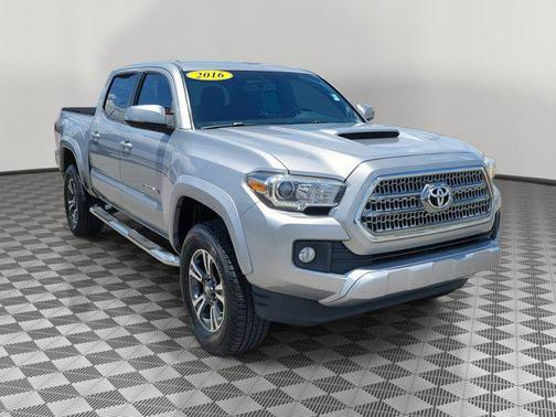 2016 Toyota Tacoma SR5