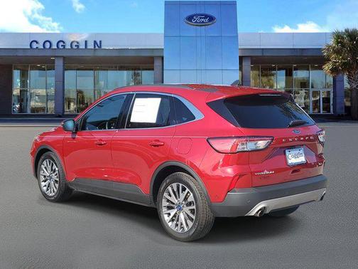 2020 Ford Escape Titanium