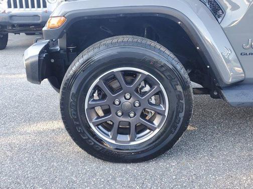 2022 Jeep Gladiator Overland