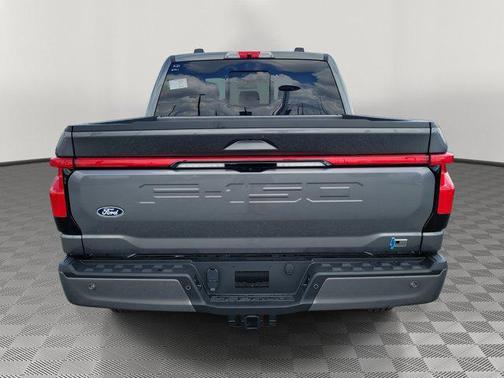 2025 Ford F-150 Lightning Platinum
