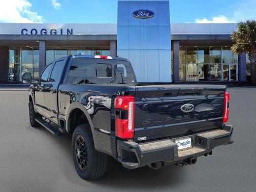 2025 Ford F-250 Lariat