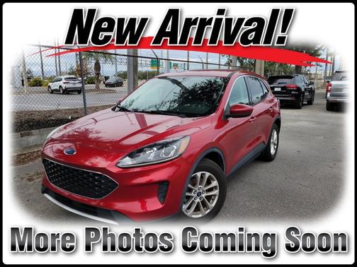 2020 Ford Escape SE