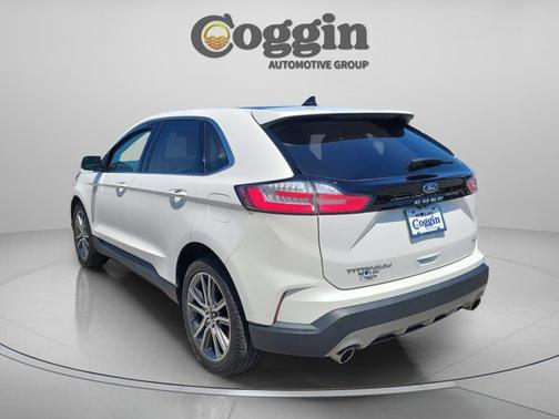 STAR WHITE 2024 Ford Edge TITANIUM