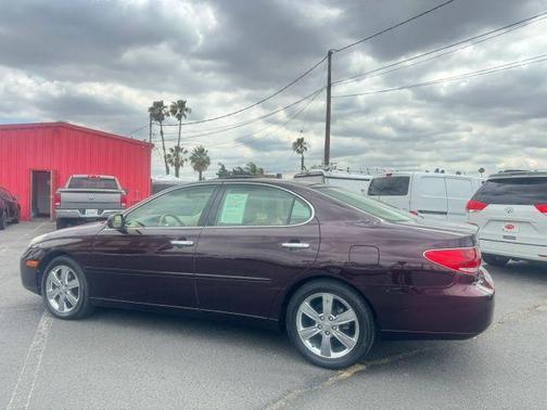 Black 2005 Lexus ES 330