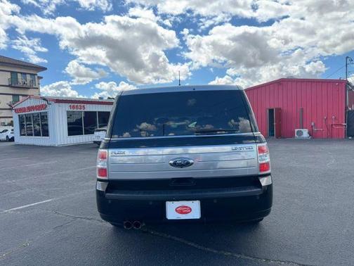 Black 2011 Ford Flex Limited