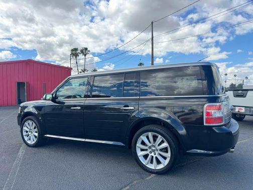 Black 2011 Ford Flex Limited