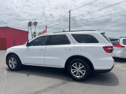 White 2015 Dodge Durango Limited