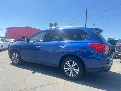 Caspian Blue 2017 Nissan Pathfinder S