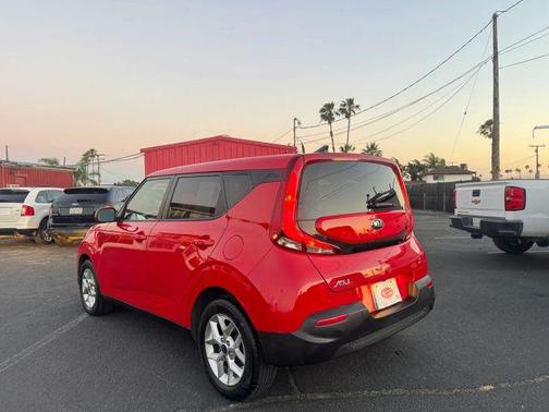 Red 2020 Kia Soul S