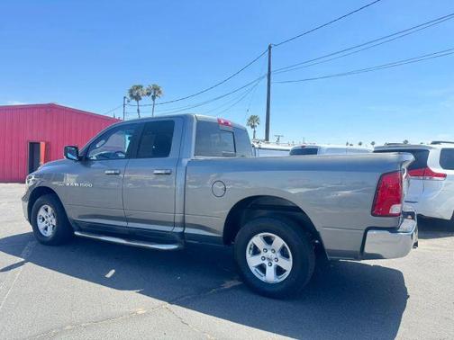 Gray 2011 Dodge Ram 1500 SLT 6 1/3 FT
