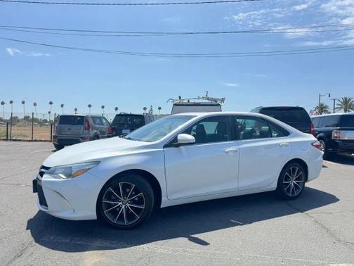 White 2016 Toyota Camry XSE