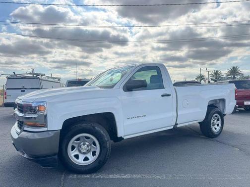 White 2018 Chevrolet Silverado 1500 WT