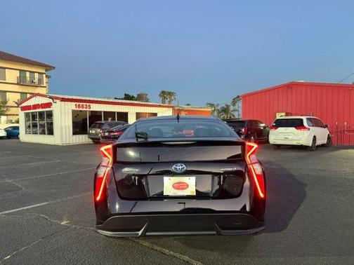Black 2016 Toyota Prius Four Touring