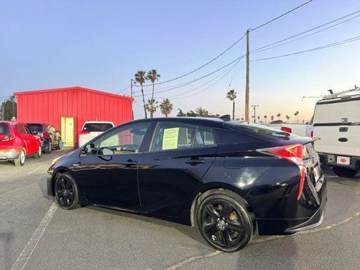Black 2016 Toyota Prius Four Touring