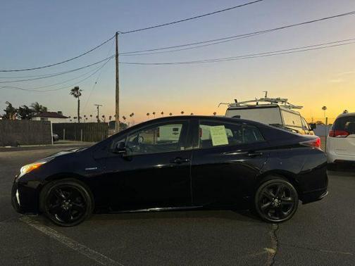 Black 2016 Toyota Prius Four Touring