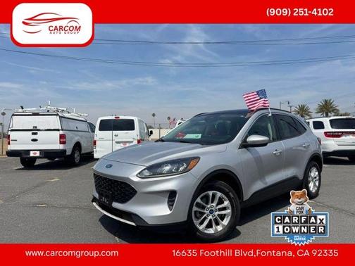 White 2020 Ford Escape SE