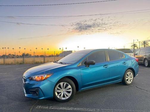 Blue 2018 Subaru Impreza 2.0i