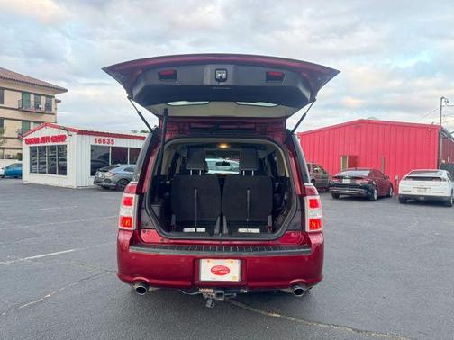 Red 2015 Ford Flex SEL