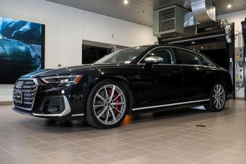 2022 Audi S8 4.0T quattro