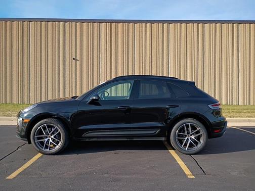 2024 Porsche Cayenne S