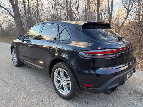 2023 Porsche Macan T