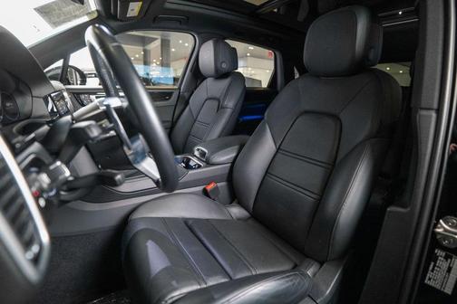 2023 Porsche Cayenne 