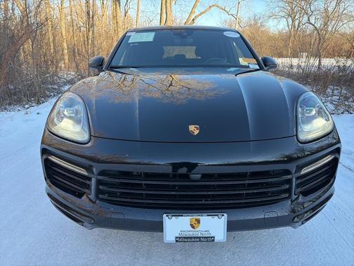 2023 Porsche Cayenne 