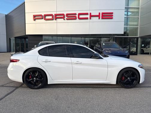 2020 Alfa Romeo Giulia Ti