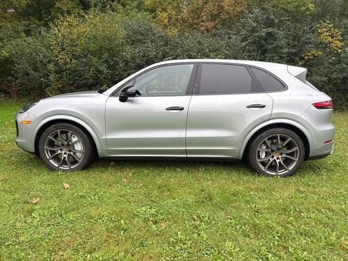 2022 Porsche Cayenne Turbo