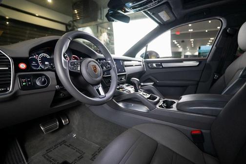 2022 Porsche Cayenne Turbo