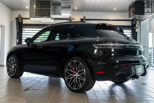 2022 Porsche Macan GTS