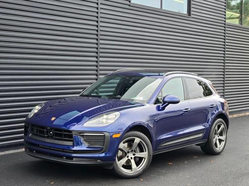 2025 Porsche Macan 